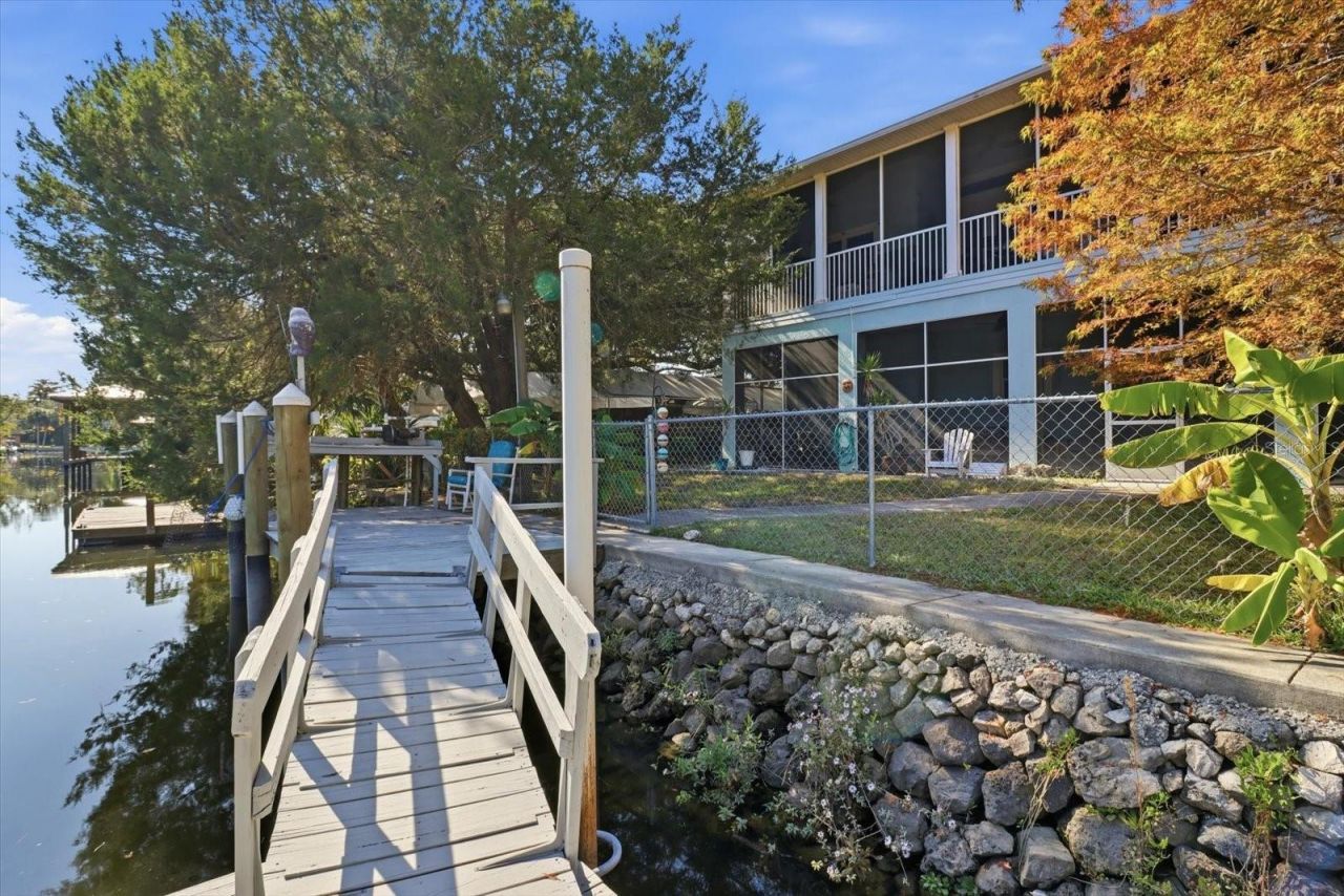 5 Palm Drive, Yankeetown, FL 34498 Photo