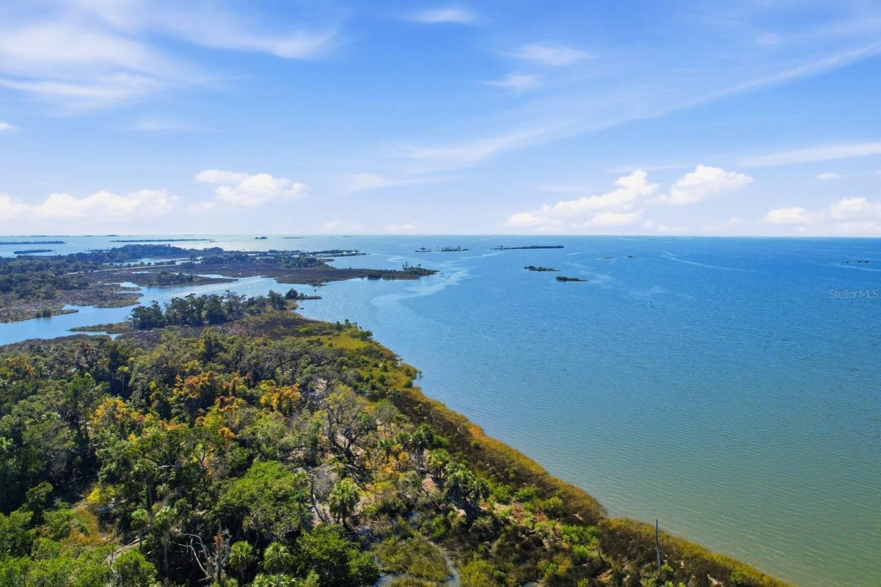 5 Palm Drive, Yankeetown, FL 34498 Photo