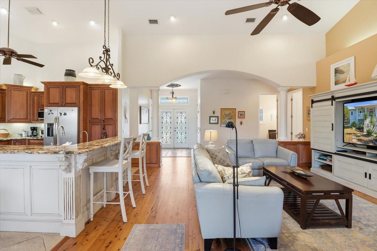 5 Palm Drive, Yankeetown, FL 34498 Photo