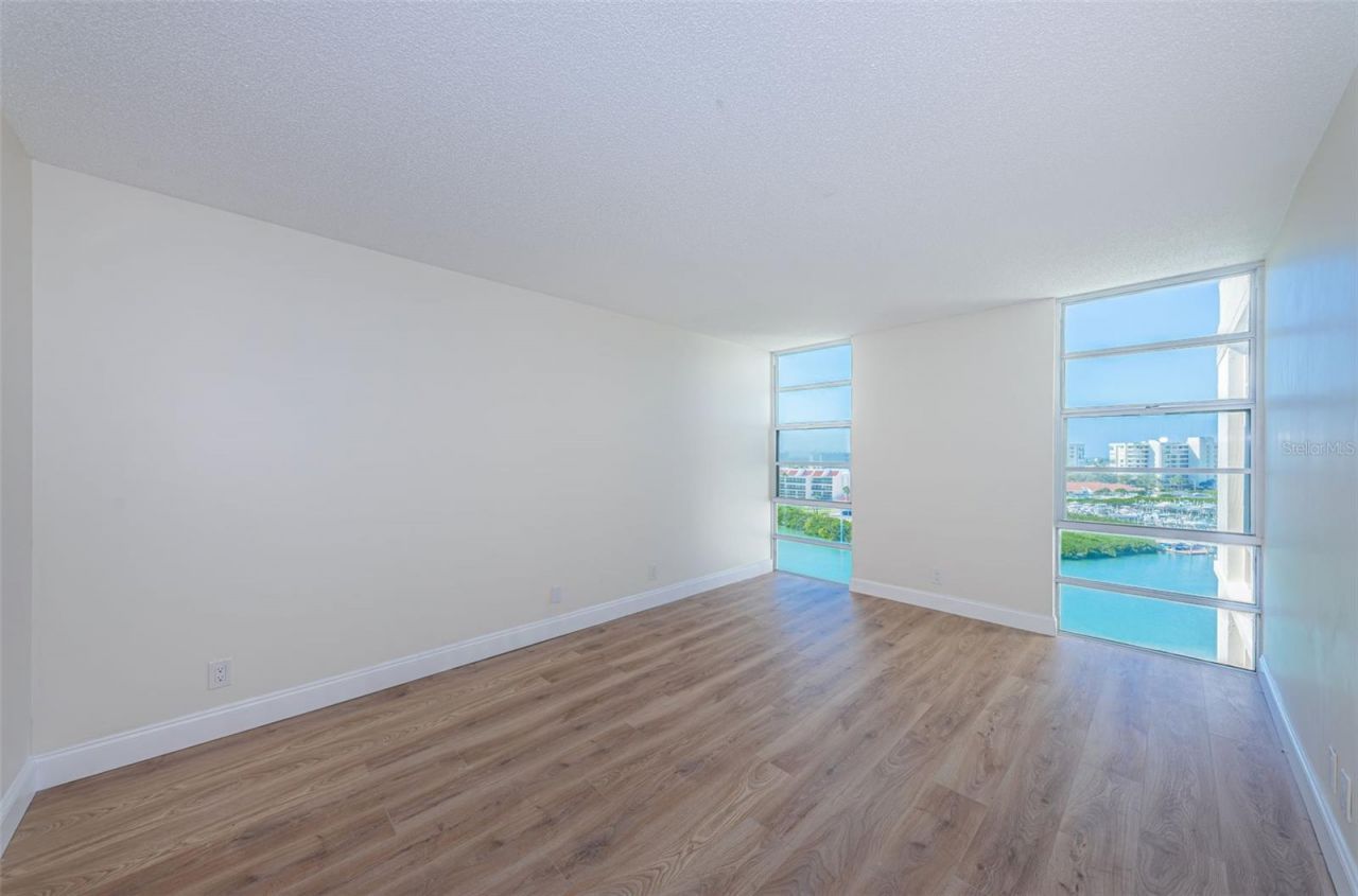 7400 Sun Island Drive S, Unit 806, South Pasadena, FL 33707 Photo