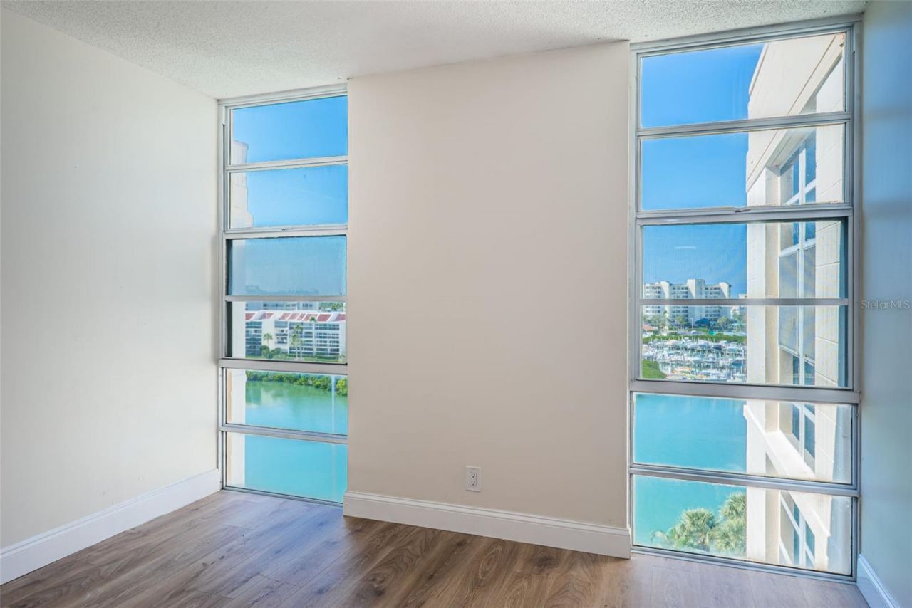 7400 Sun Island Drive S, Unit 806, South Pasadena, FL 33707 Photo