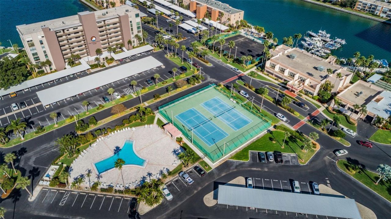 7400 Sun Island Drive S, Unit 806, South Pasadena, FL 33707 Photo