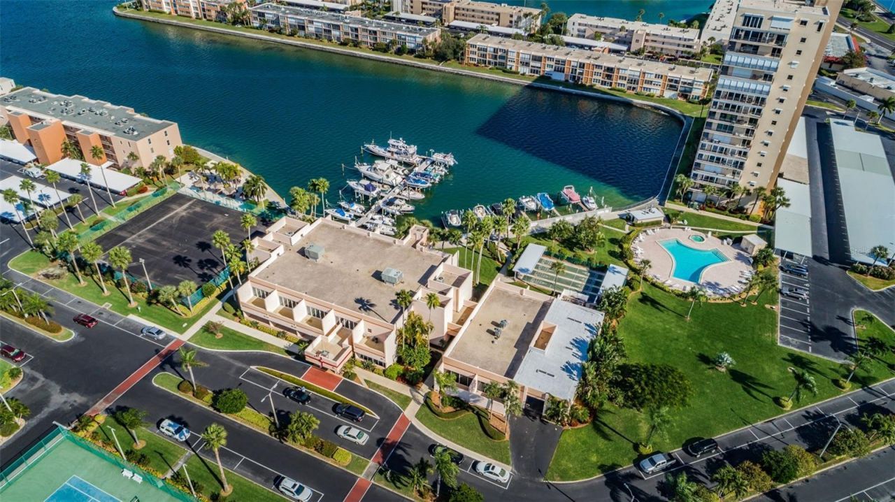 7400 Sun Island Drive S, Unit 806, South Pasadena, FL 33707 Photo