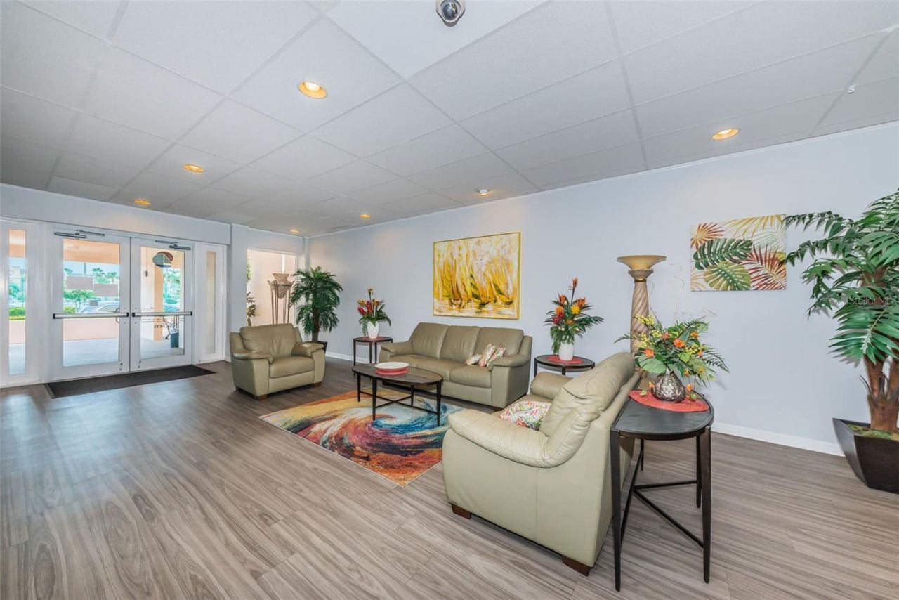 7400 Sun Island Drive S, Unit 806, South Pasadena, FL 33707 Photo