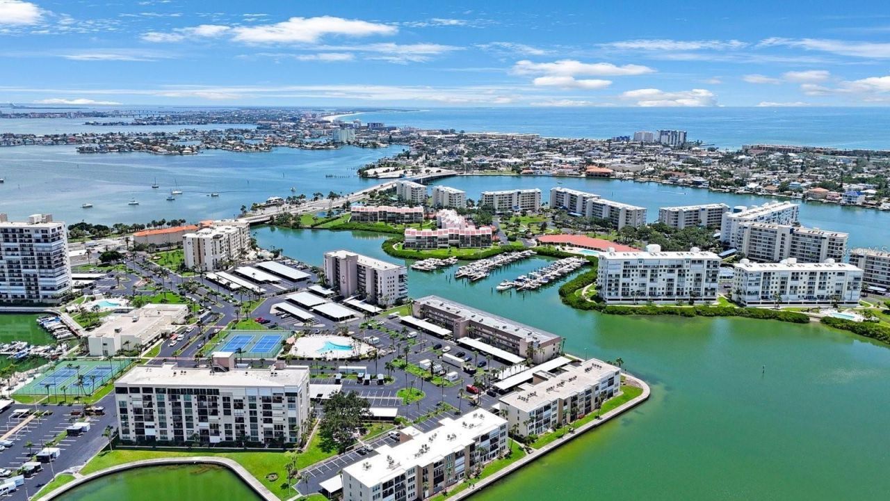 7400 Sun Island Drive S, Unit 806, South Pasadena, FL 33707 Photo