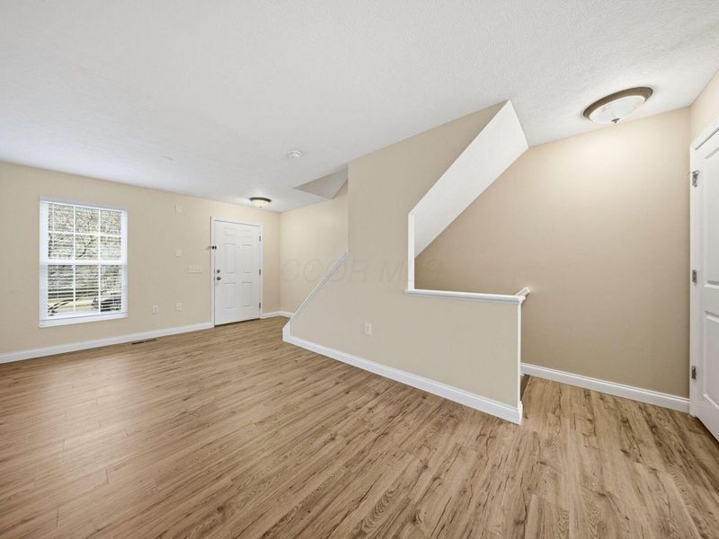 5631 Middle Falls Street, Unit 39, Dublin, OH 43016 Photo 10