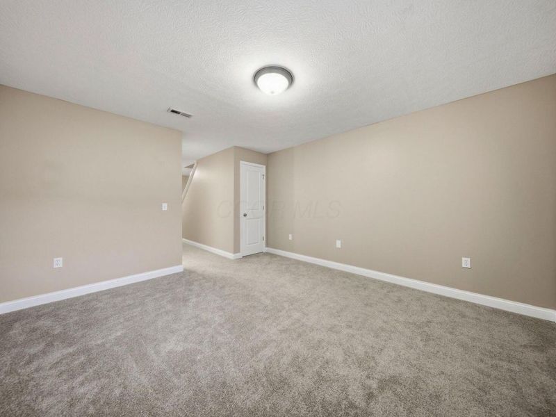 5631 Middle Falls Street, Unit 39, Dublin, OH 43016 Photo 30