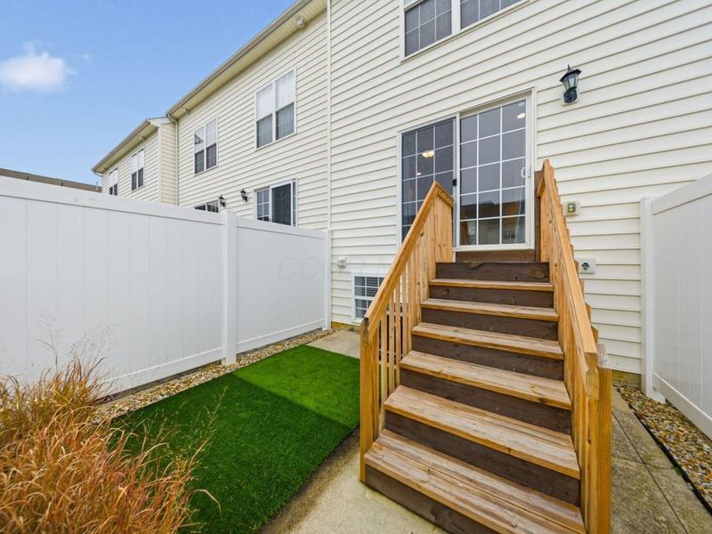 5631 Middle Falls Street, Unit 39, Dublin, OH 43016 Photo 32