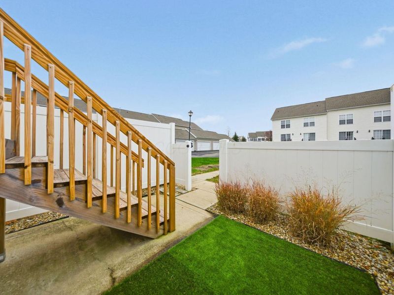 5631 Middle Falls Street, Unit 39, Dublin, OH 43016 Photo 4