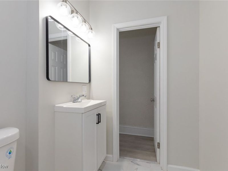 2190 E 86th Street, Cleveland, OH 44106 Photo 16