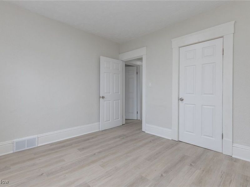 2190 E 86th Street, Cleveland, OH 44106 Photo 17