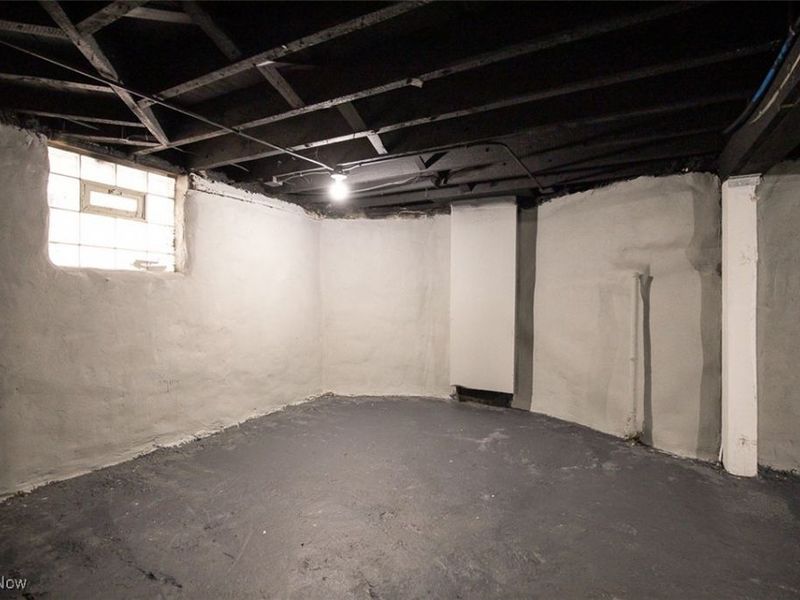 2190 E 86th Street, Cleveland, OH 44106 Photo 26