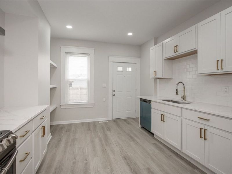 2190 E 86th Street, Cleveland, OH 44106 Photo 4