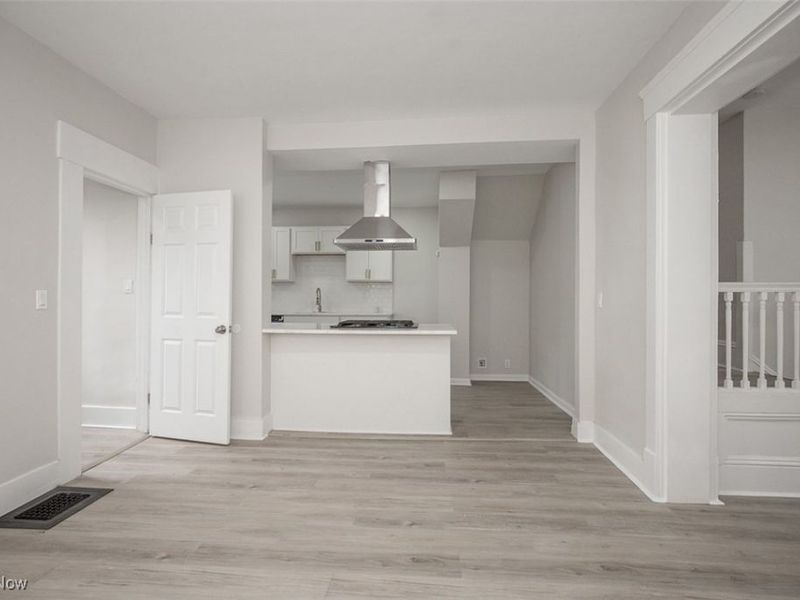 2190 E 86th Street, Cleveland, OH 44106 Photo 5