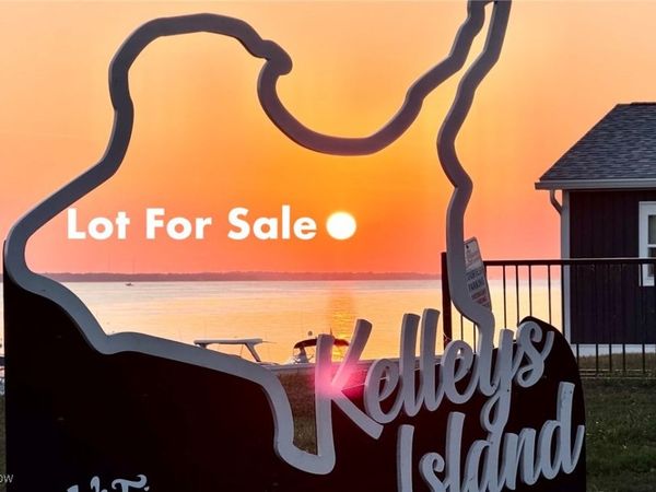 Chardonnay, Kelleys Island, OH 43438