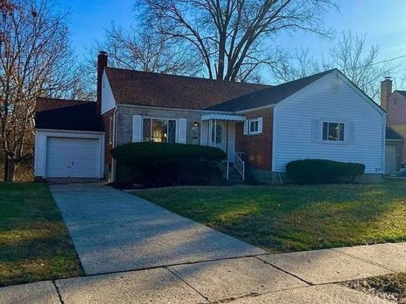 1116 Madeleine Circle, Springfield Twp., OH 45231 Photo 1
