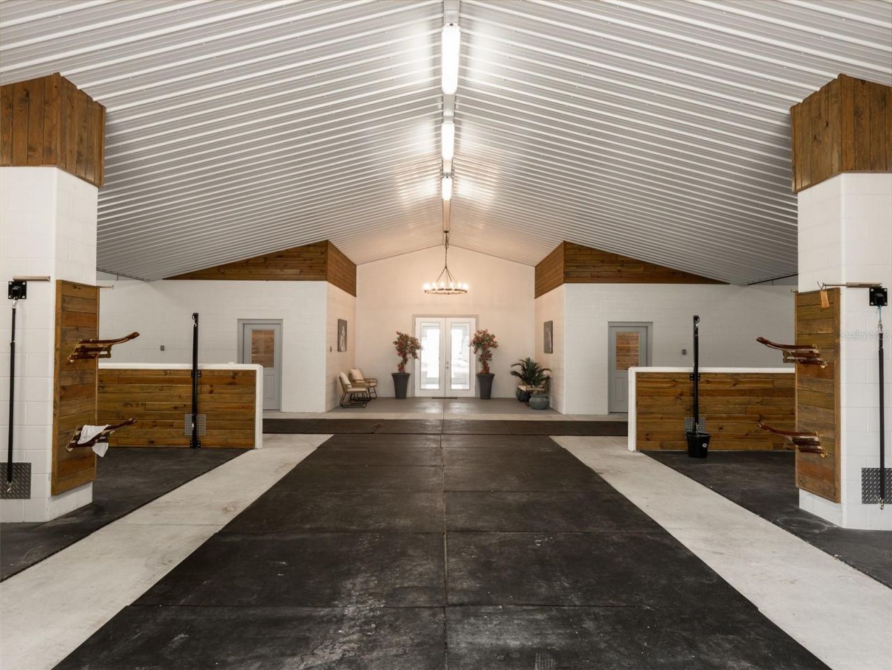 15225 NW 112th Place Road, Morriston, FL 32668 Photo