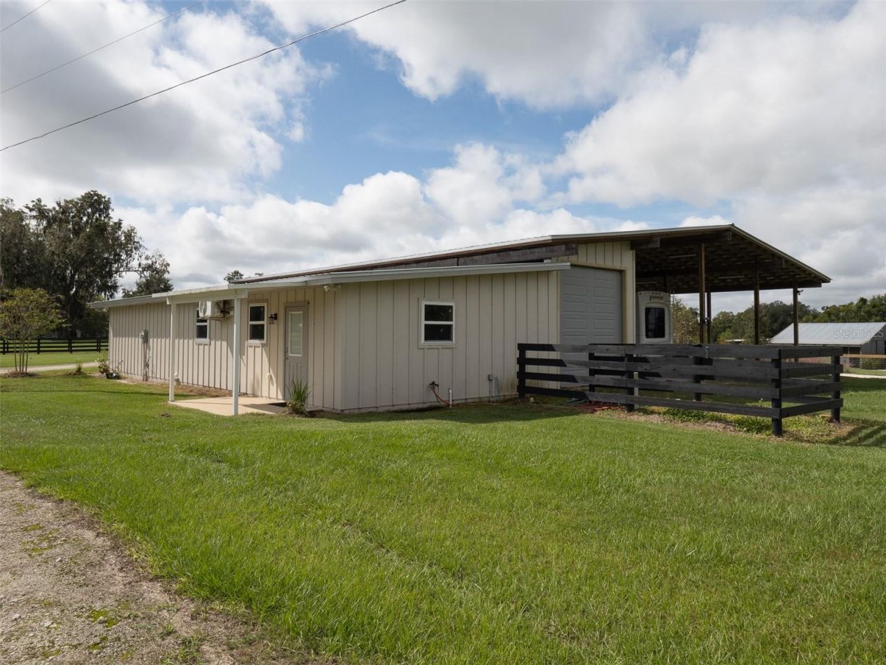 15225 NW 112th Place Road, Morriston, FL 32668 Photo
