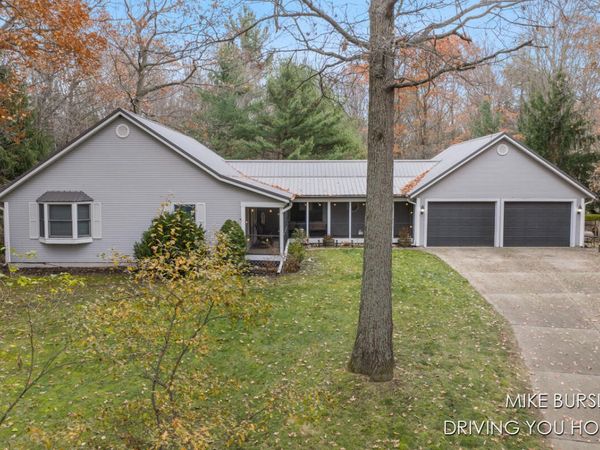 16706 Sagewood Avenue, Nunica, MI 49448