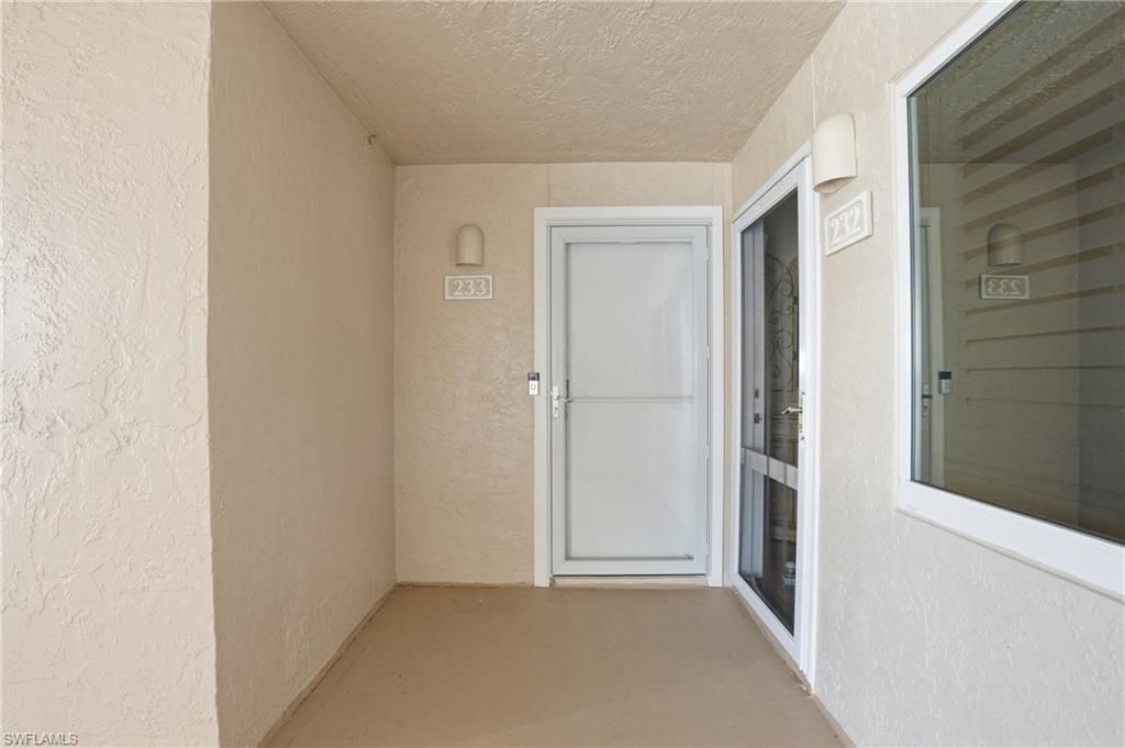 200 Periwinkle Way, Unit 233, Sanibel, FL 33957 Photo