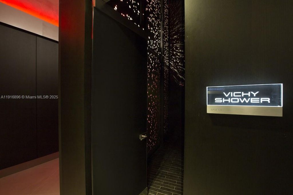 18555 Collins Ave, Unit 3505, Sunny Isles Beach, FL 33160 Photo