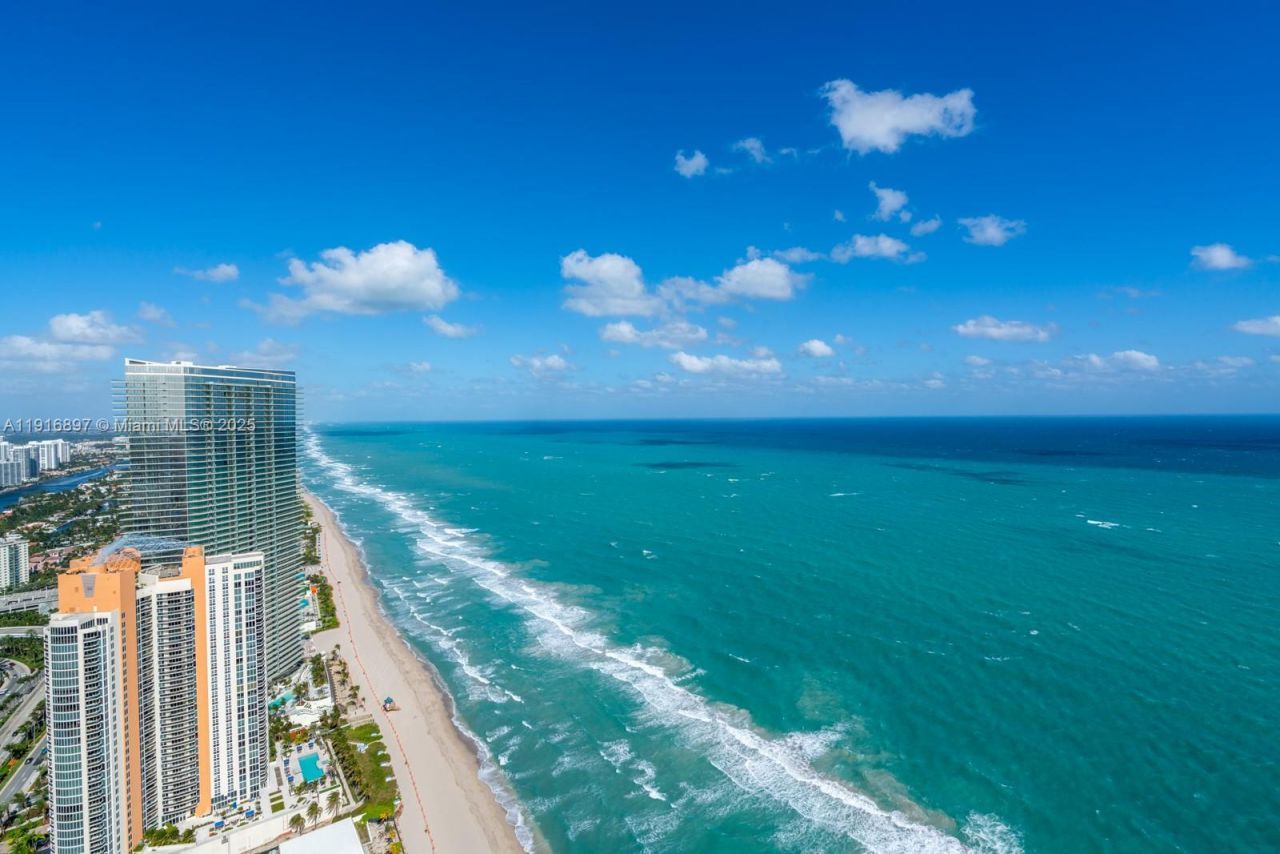 18555 Collins Ave, Unit 5105, Sunny Isles Beach, FL 33160 Photo
