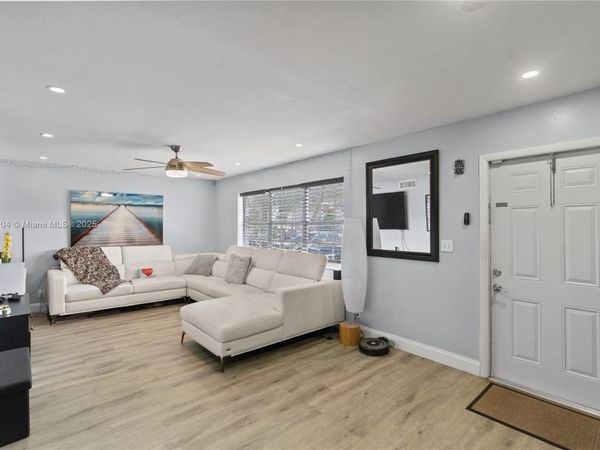 8089 SW 18th Ct, Unit 2-7, Davie, FL 33324