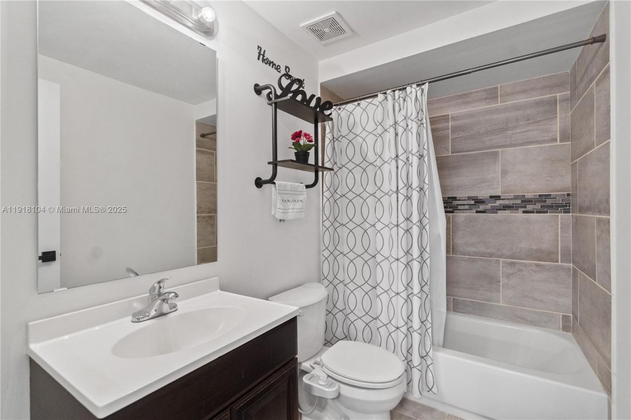 8089 SW 18th Ct, Unit 2-7, Davie, FL 33324 Photo