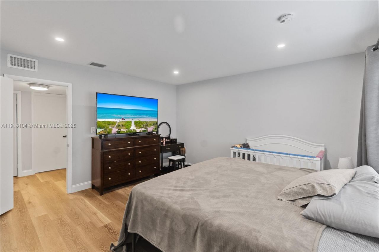 8089 SW 18th Ct, Unit 2-7, Davie, FL 33324 Photo