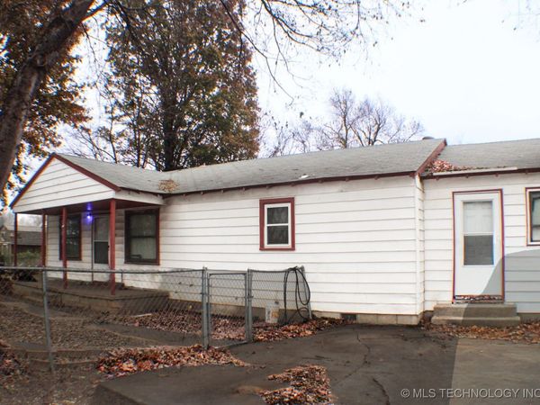 215 S 4th Street, Sperry, OK 74073