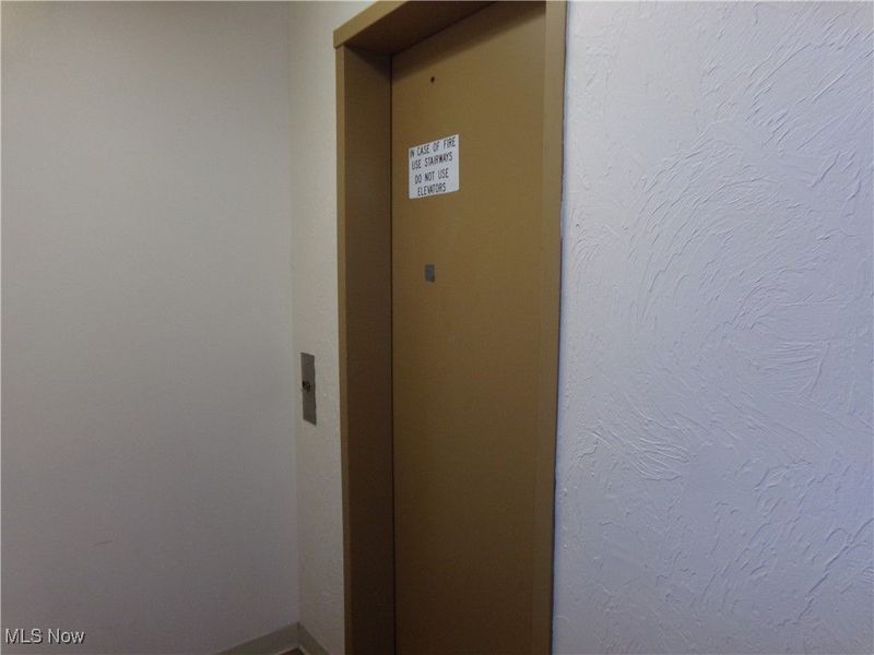 721 Lincoln Way E, Massillon, OH 44646 Photo 18