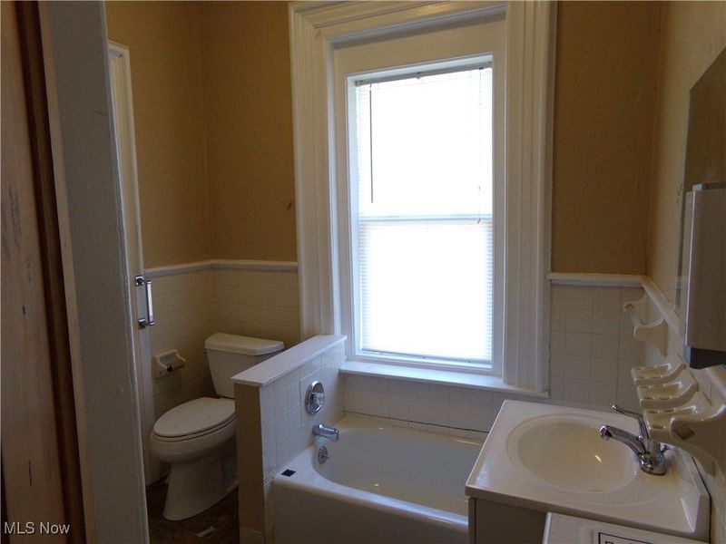 721 Lincoln Way E, Massillon, OH 44646 Photo 26