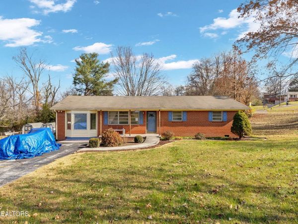 4300 Plummer Drive, Knoxville, TN 37918