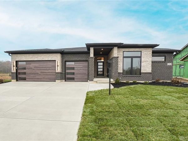 1226 Normandy Rue, Clearcreek Twp, OH 45458