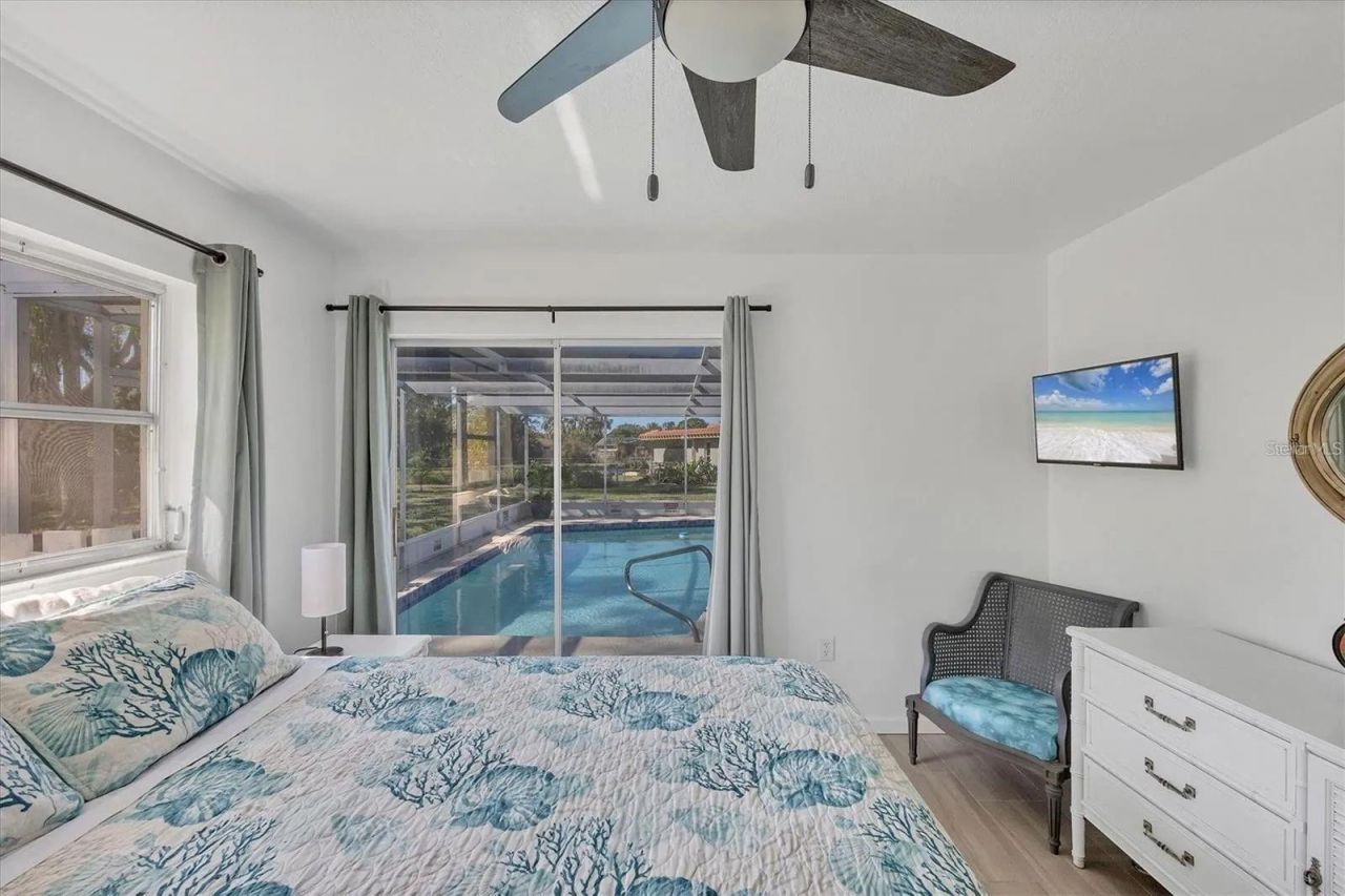 2410 Cass Street, Sarasota, FL 34231 Photo