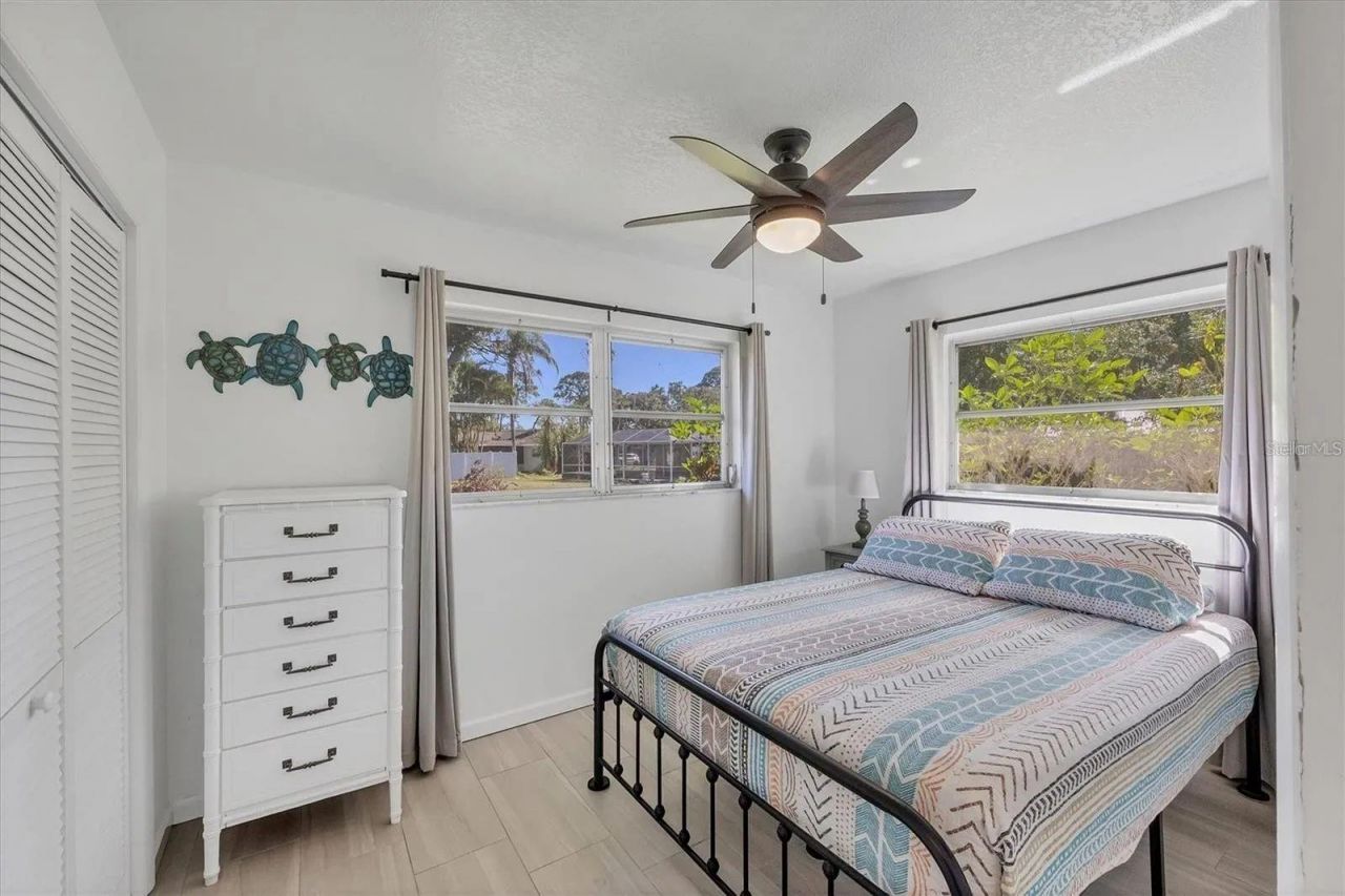 2410 Cass Street, Sarasota, FL 34231 Photo