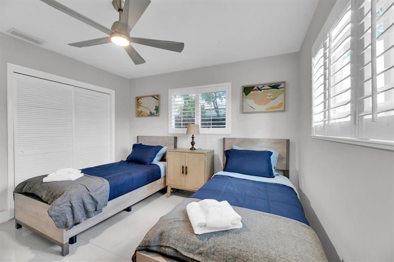 9611 NW 3rd Street, Pembroke Pines, FL 33024 Photo