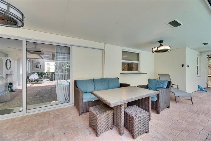 9611 NW 3rd Street, Pembroke Pines, FL 33024 Photo