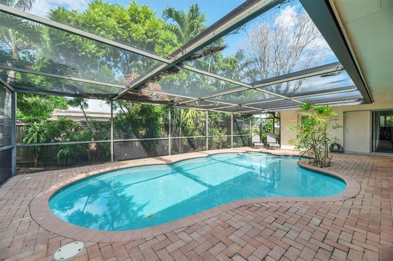 9611 NW 3rd Street, Pembroke Pines, FL 33024 Photo