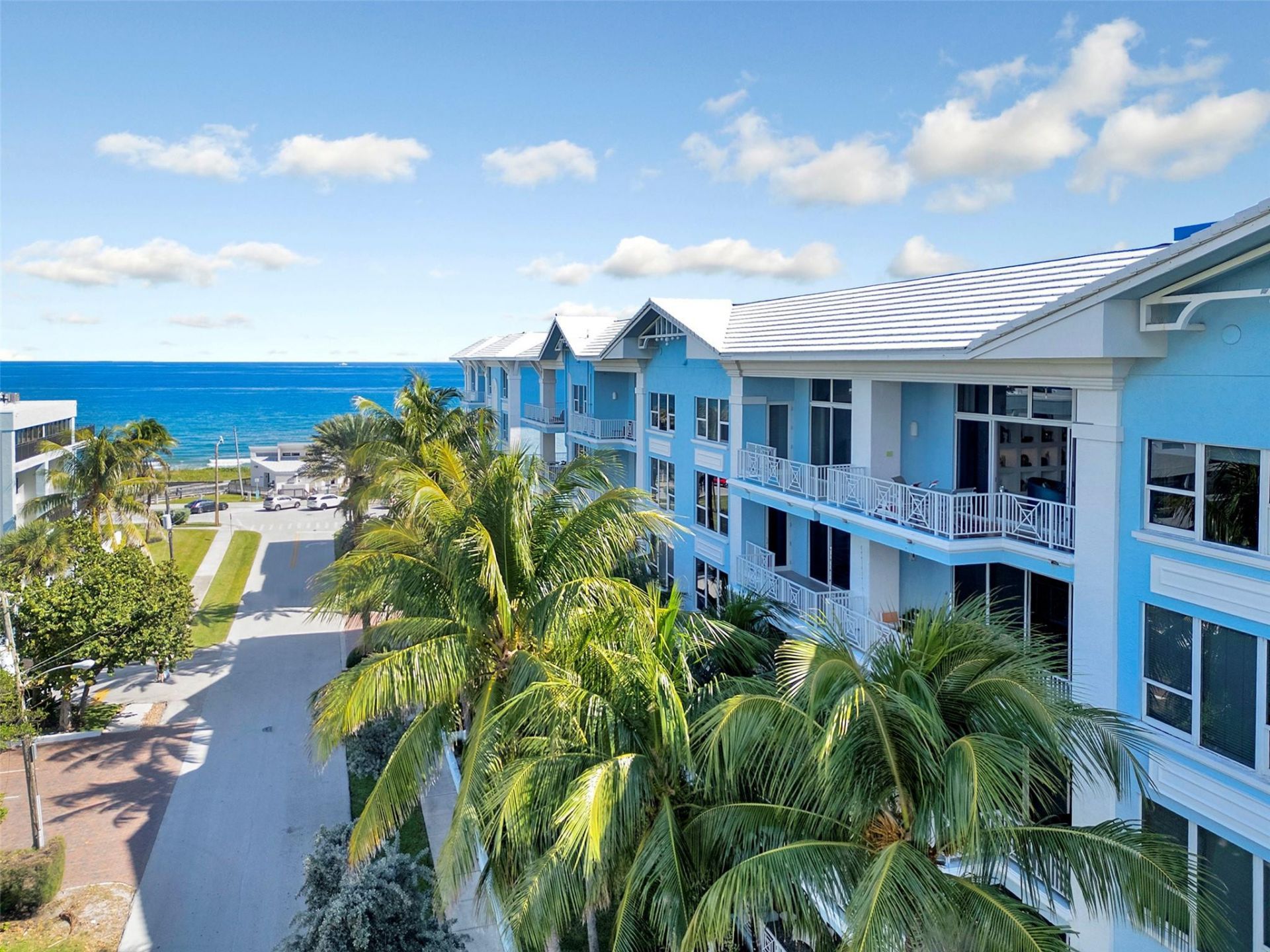 701 SE 21st Avenue, Unit 502, Deerfield Beach, FL 33441 Photo