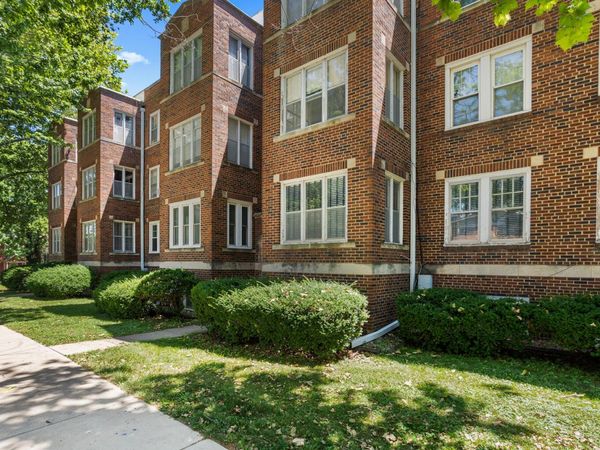 410 N State Street, Unit 4, Champaign, IL 61820