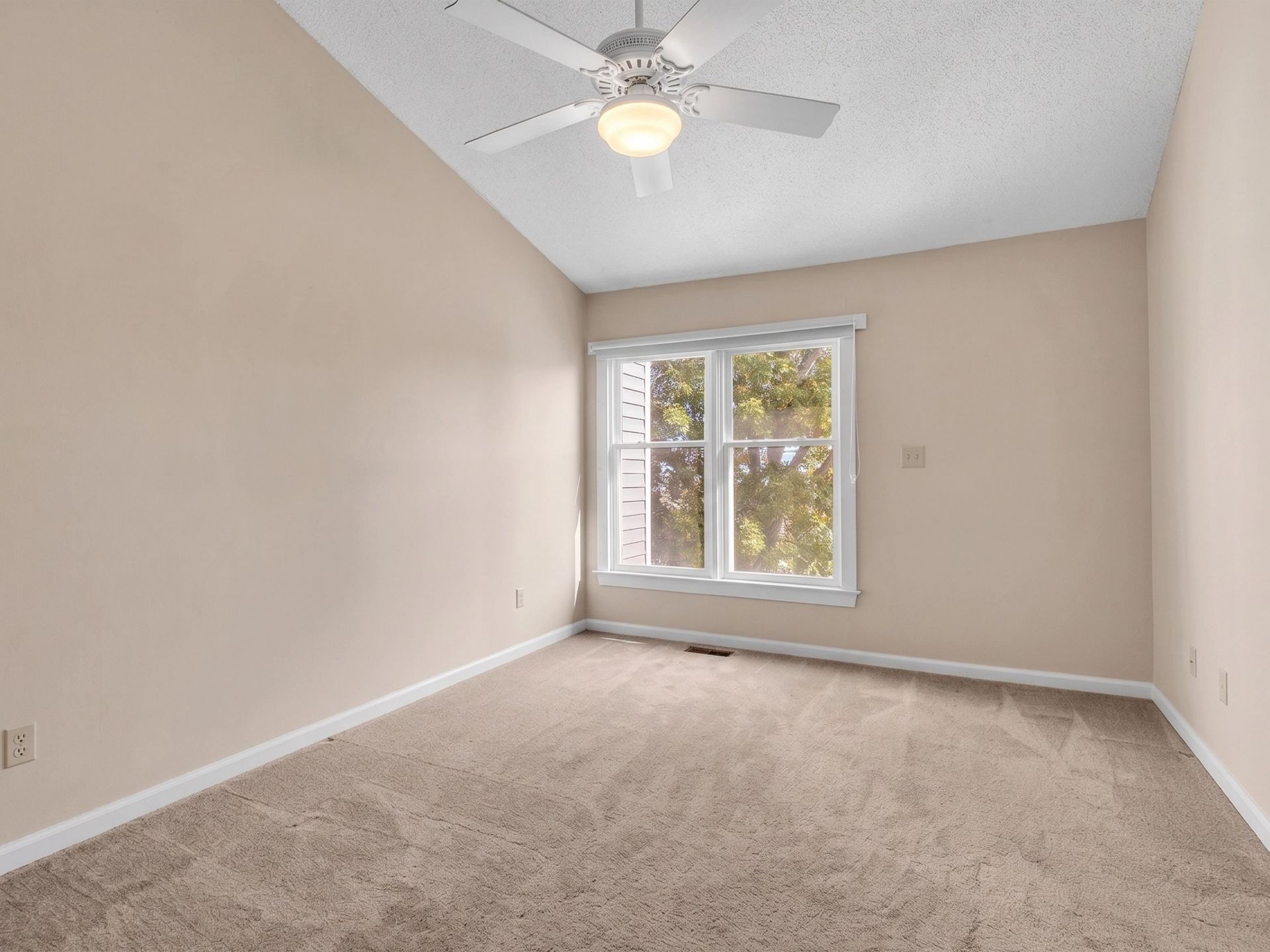 4999 Highway 17 Business Photo 8