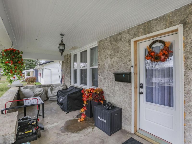 849 Mohican Avenue, Logan, OH 43138 Photo 6