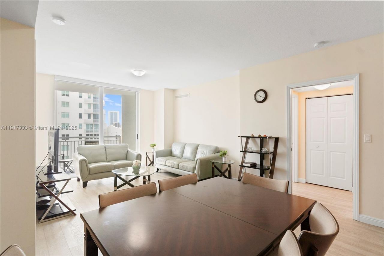 1745 E Hallandale Beach Blvd, Unit 705W, Hallandale Beach, FL 33009 Photo