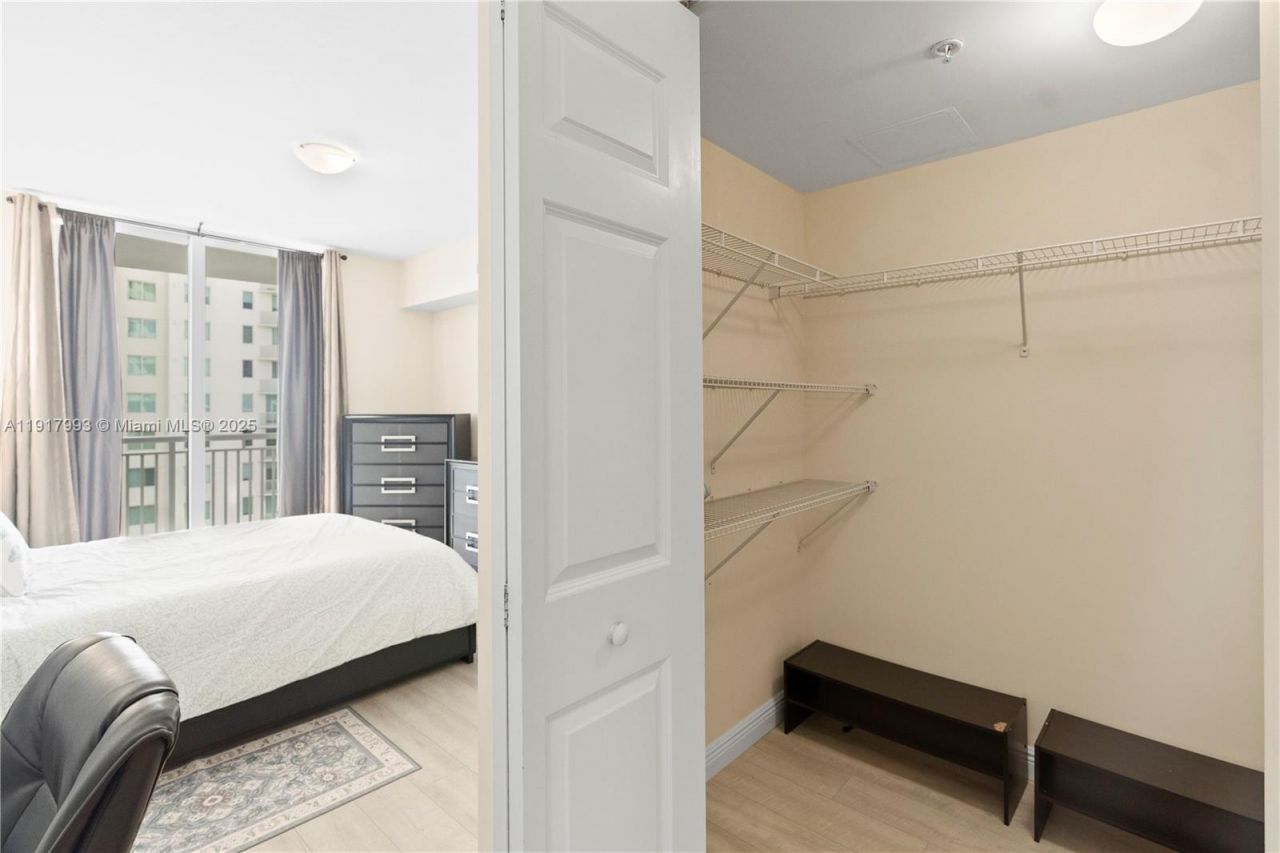 1745 E Hallandale Beach Blvd, Unit 705W, Hallandale Beach, FL 33009 Photo