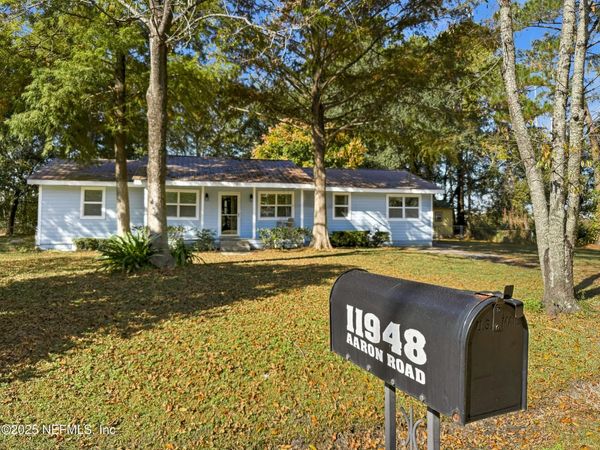 11948 AARON Road, Jacksonville, FL 32218