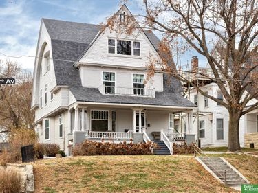 1624 S 32 Avenue, Omaha, NE 68105