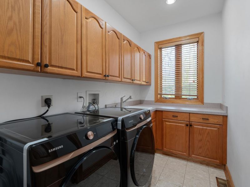 784 Pinecliff Place, Columbus, OH 43085 Photo 23