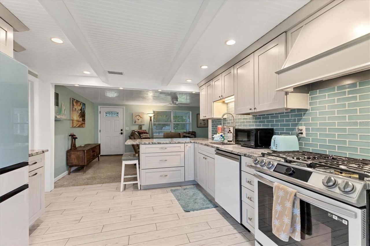 1686 Chapline Lane, Sarasota, FL 34231 Photo