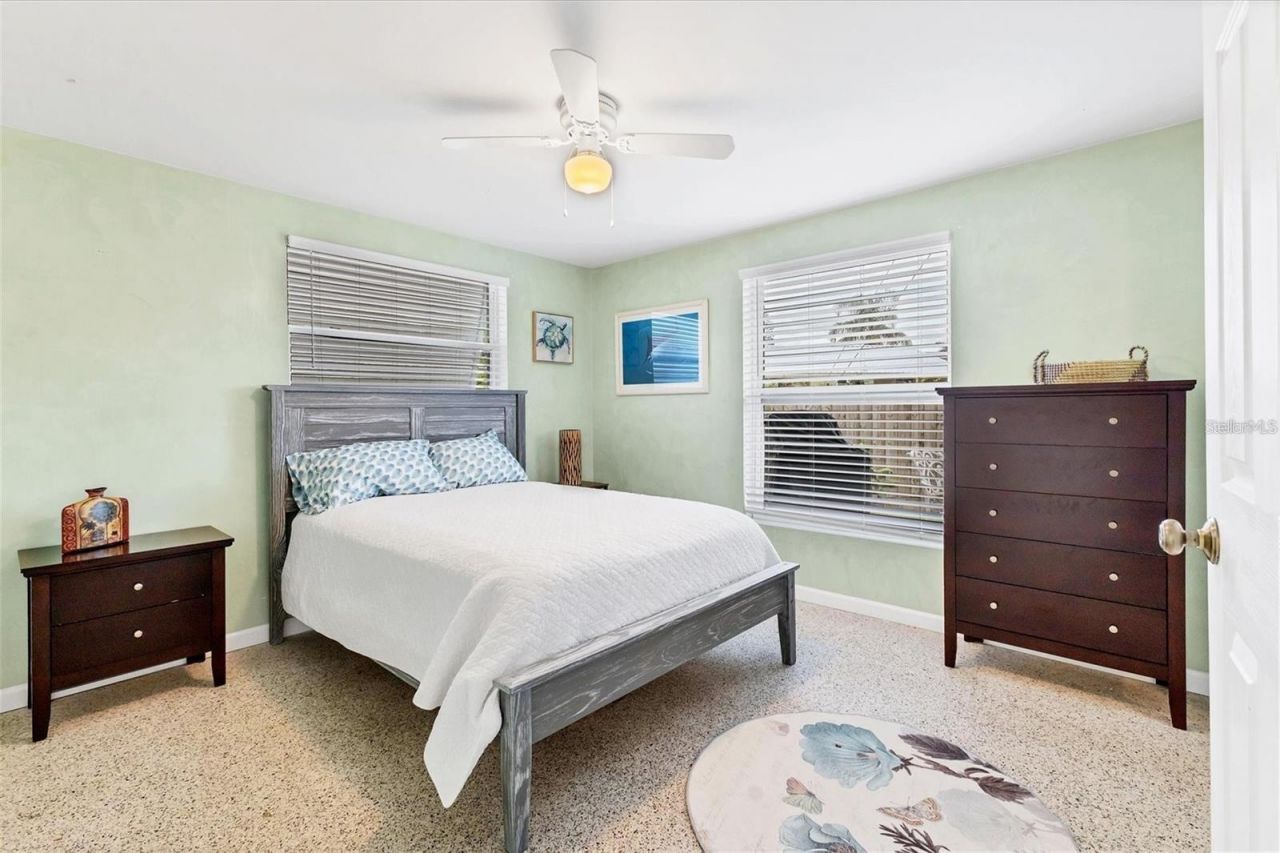 1686 Chapline Lane, Sarasota, FL 34231 Photo